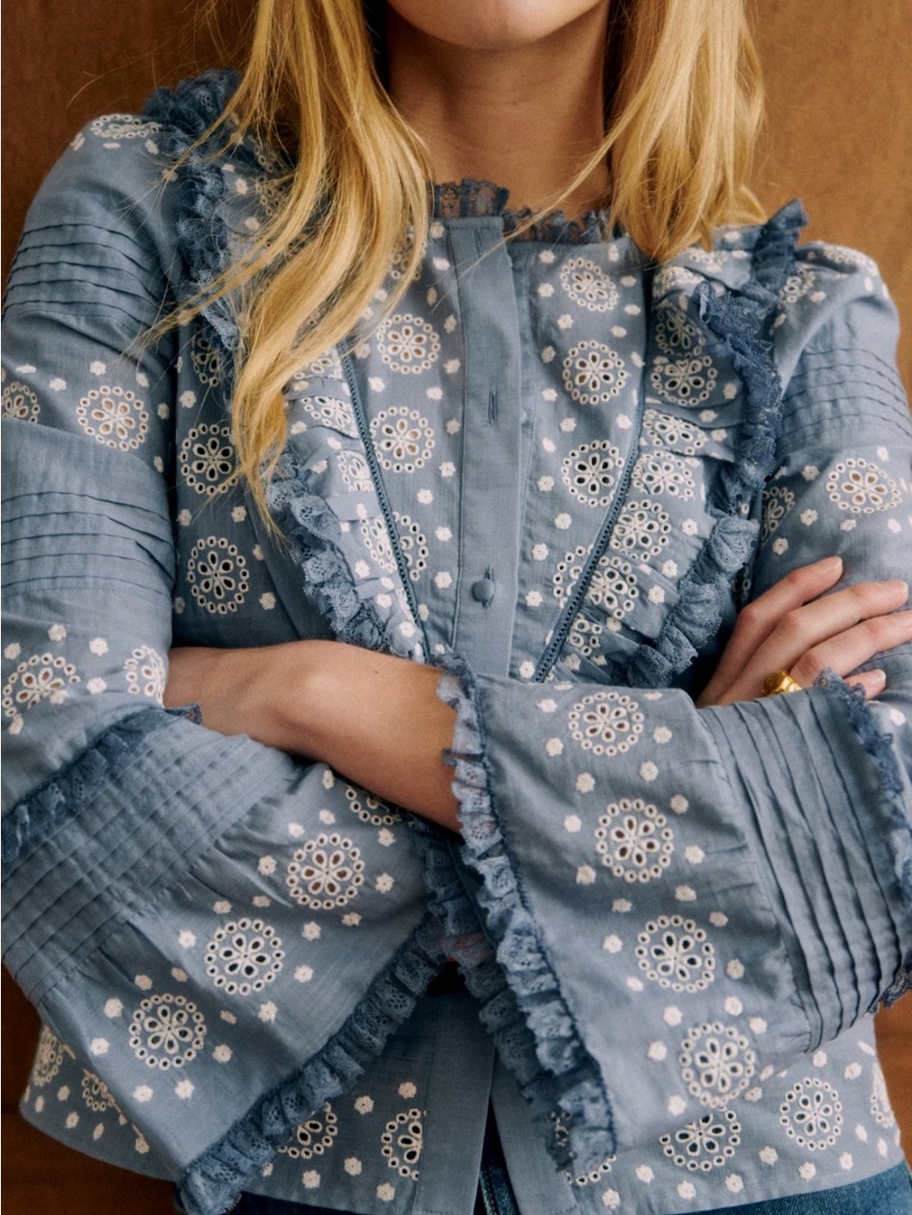 Sezane nele vintage blue & ecru lace top - Picture 2 of 6